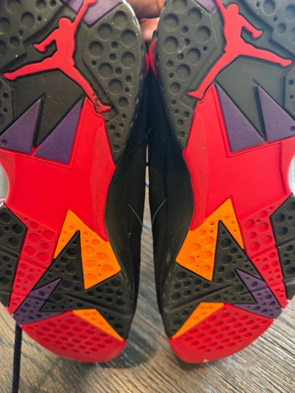 2012 Air Jordan 7 Retro ‘Raptor’ men’s size 9